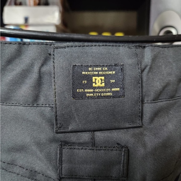 DC Snowboard Pants - Picture 3 of 4